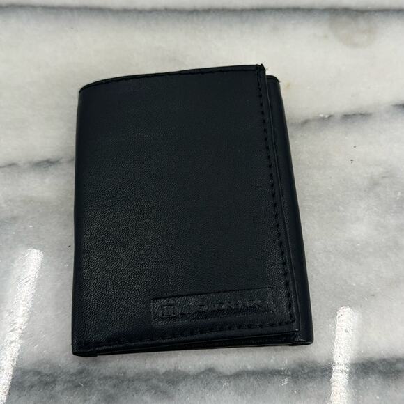 NWT Umo Lorenzo black soft leather wallet - Picture 1 of 5